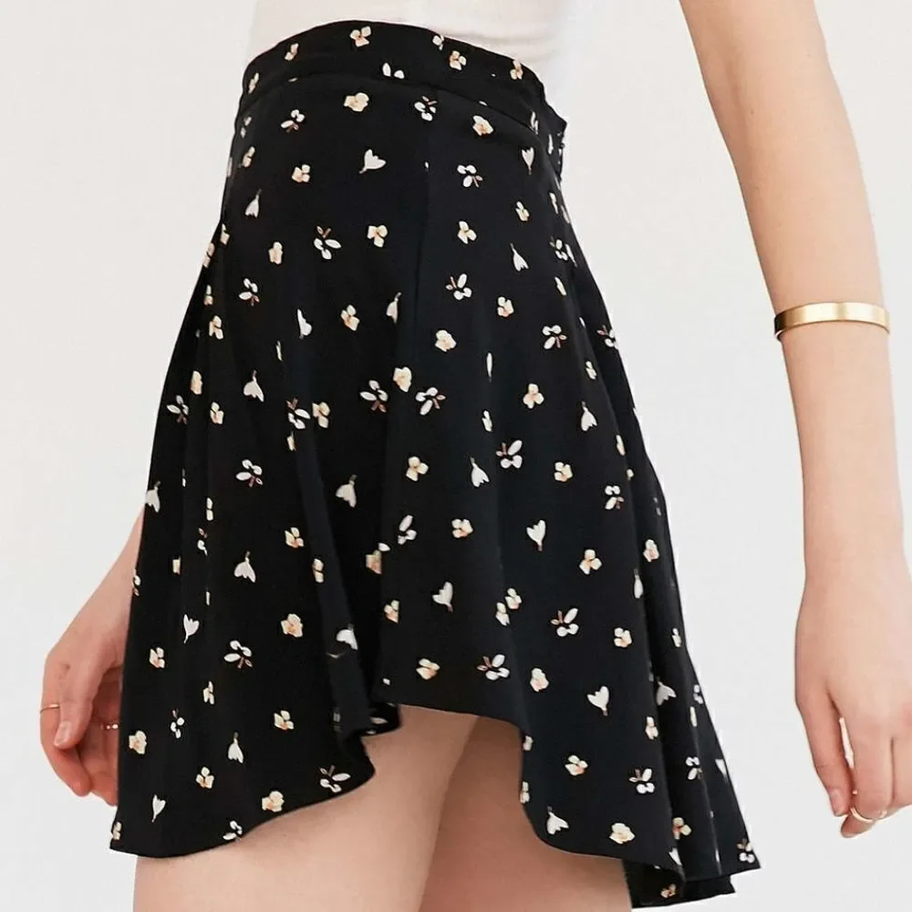 Kimchi Blue Simone Floral Skater Skirt